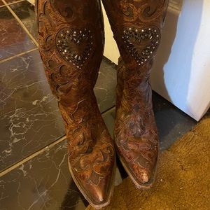 Corral cowboy boots